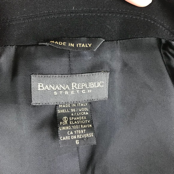 Black Banana Republic wool blazer! - Picture 7 of 8